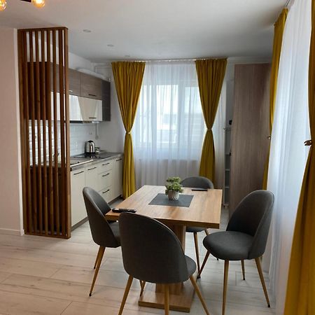 Bistriţa Wonderland Apartment מראה חיצוני תמונה