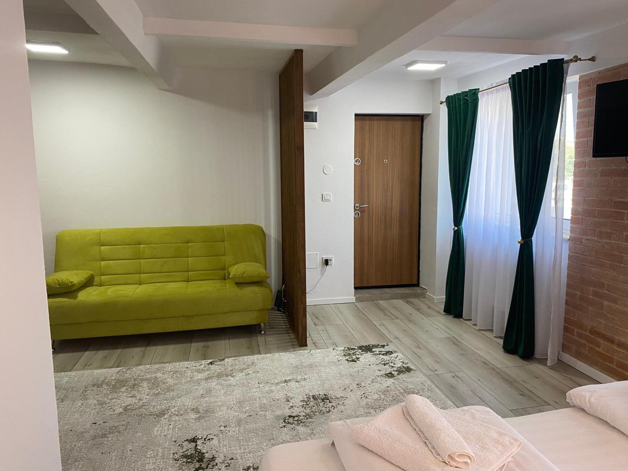 Bistriţa Wonderland Apartment מראה חיצוני תמונה